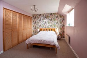 Bedroom- click for photo gallery